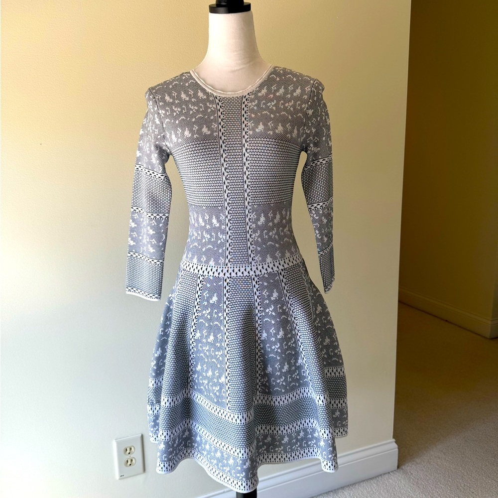 Gianni Bini midi dress, size small, black and white